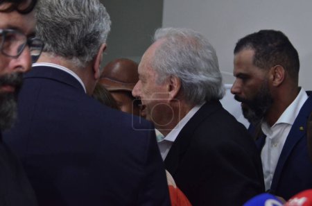 Photo for RIO GRANDE DO NORTE (RN), Brazil 02/18/2024 The governor of Rio Grande do Norte Fatima Bezzerra, receives minister Ricardo Lewandowski, to monitor operations in the hunt for two fugitives from the federal prison of Mossoro - Royalty Free Image