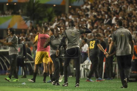 Photo for Cariacica (ES), 02/24/2024 - Technical Committee of Volta Redonda celebrates a goal, during a match between Vasco against Volta Redonda, valid for the 10th Round of the Carioca Football Championship 2024 - Royalty Free Image