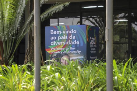 Téléchargez les photos : Sao Paulo (SP), Brésil 26 / 02 / 2024 Façade et mouvement où se tiendra la 2ème réunion des Délégués Financiers et Bancaires les 26 et 27 février 2024, lundi et mardi les centres du G20, au Pavillon Biennal - en image libre de droit