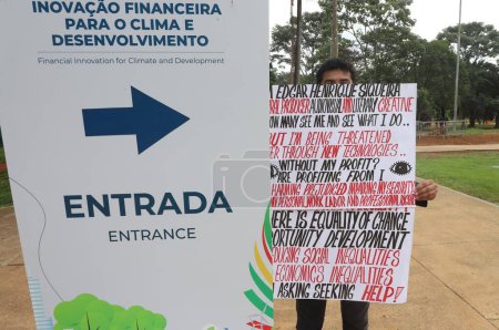 Foto de Sao Paulo (SP), Brasil 28 / 02 / 2024 - El Banco Interamericano de Desarrollo (BID) está llevando a cabo un evento de alto nivel, en paralelo con la reunión ministerial del G20 en Sao Paulo. El presidente del Banco, Ilan Goldfajn, hizo la ceremonia de apertura a lo largo de - Imagen libre de derechos