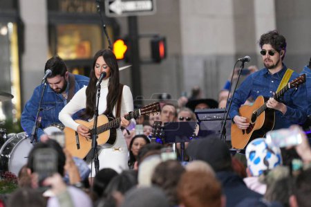( NEW) Kacey Musgrave Performs Live at Today Show. March 15, 2024 , New York , USA: Kacey Musgraves, the Grammy-winning country singer-songwriter, debuted her poignant new song "Architect" on the iconic Rockefeller Plaza stage during a performance on