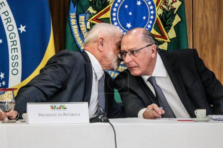 Téléchargez les photos : Brasilia (DF), 26 / 03 / 2024 - Le Président de la République du Brésil Luiz Inacio Lula da Silva et le Vice-Président de la République / Ministre du Développement, de l'Industrie, du Commerce et des Services Geraldo Alckmin - en image libre de droit