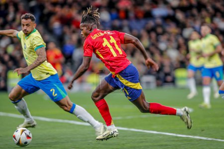Photo for MADRID (ES) 03/26/2024 - The player Danilo, during the match between Spain and Brazil, valid for the Friendlies of the national teams, held at the Santiago Bernabeu stadium, in the city of Madrid - Royalty Free Image