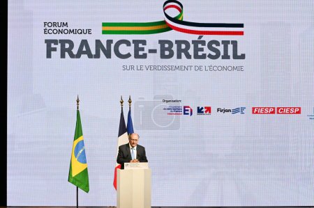 Photo for Sao Paulo (SP), Brazil 03/27/2024 - The Vice-President of the Republic, Geraldo Alckmin, participates in the Brazil-France Economic Forum, at Fiesp on Avenida Paulista in Sao Paulo, this Wednesday March 27, 2024. - Royalty Free Image