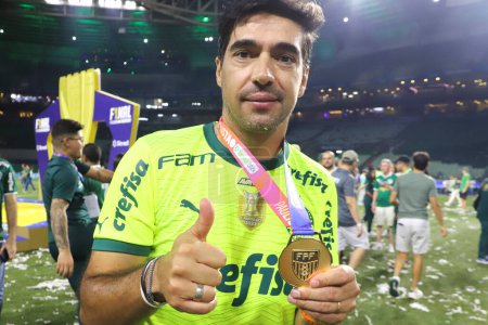 Photo for Sao Paulo (SP), 04/07/2024 - Abel Ferreira celebrates Palmeiras' title after the match between Palmeiras and Santos, valid for the 2024 Paulista Football Championship Final, held at Allianz Park, in Sao Paulo - Royalty Free Image