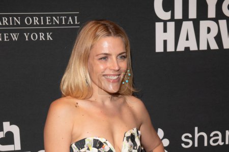 Photo for (NEW) City Harvest Presents The 2024 Gala: Magic Of Motown. April 10, 2024, New York, USA: Busy Philipps attends as City Harvest Presents The 2024 Gala: Magic Of Motown at Cipriani 42nd Street - Royalty Free Image