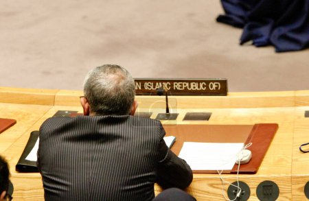 Foto de Reunión del Consejo de Seguridad: La situación en Oriente Medio. 14 de abril de 2024, Naciones Unidas, Nueva York, Estados Unidos: Una reunión del Consejo de Seguridad de emergencia: La situación en el Medio Oriente debido a la escalada de tensión entre Israel e Irán - Imagen libre de derechos
