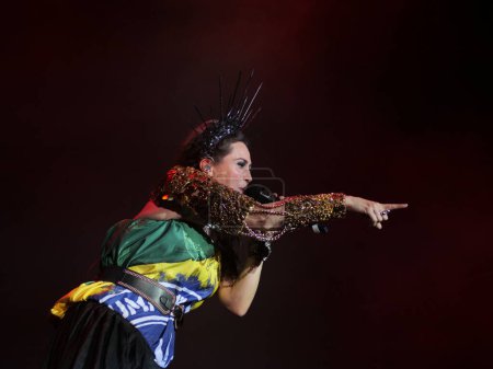 Foto de SAO PAULO, Brazil 04/27/2024 - The band Within Temptation performs during the second day of the Summer Breeze Festival at Memorial da America Latina, west of Sao Paulo, this Saturday April 27, 2024. - Imagen libre de derechos