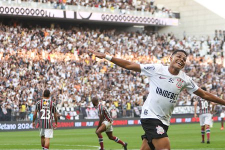 Photo for SAO PAULO (SP), 04/28/2024 Corinthians player Wesley celebrates his goal, during a match between Corinthians and Fluminense, valid for the fourth round of the Brazilian Championship, held at the Neo Quimica Arena - Royalty Free Image