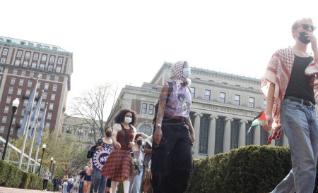 Photo for Anti-Israel Protest and encampment Deadline at Columbia University Campus Defied. April 29, 2024, New York, USA: A large numbers of Columbia university students, they want free Palestine and free from Zionist occupation. - Royalty Free Image