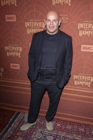 Foto de 30 Apr 2024 Nueva York, EE.UU. Mark Taylor asiste a la entrevista de AMC Networks Anne Rice con el estreno de la temporada 2 de vampiros en The McKittrick Hotel. - Imagen libre de derechos
