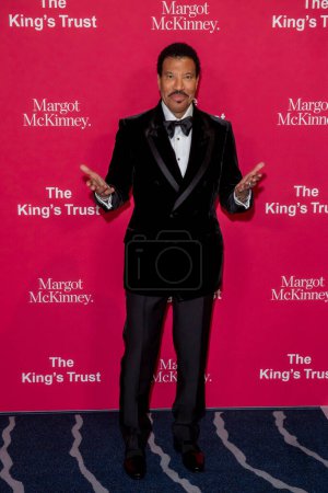 Foto de 02 de mayo de 2024, Nueva York, Nueva York, EE.UU.: Lionel Richie asiste a la Gala Global de The King 's Trust 2024 en Cipriani South Street el 02 de mayo de 2024 en la ciudad de Nueva York. - Imagen libre de derechos