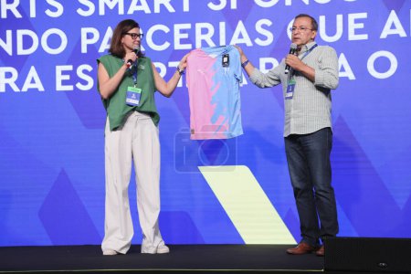 Téléchargez les photos : Sao Paulo (SP), Brésil 05 / 09 / 2024 Panel Sports Smart Sponsorships : construire des partenariats qui tirent parti de la culture sportive pour l'avenir, avec la participation d'Everaldo Coelho - en image libre de droit
