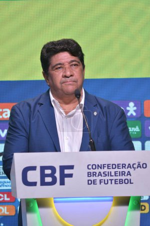 Téléchargez les photos : Rio de Janeiro (RJ), 10 / 05 / 2024 : L'entraîneur Dorival Junior appelle ce vendredi (10), les joueurs qui défendront l'équipe brésilienne dans la Copa America. Dans l'image, le président de la CBF, Ednaldo Rodrigues Gomes. - en image libre de droit