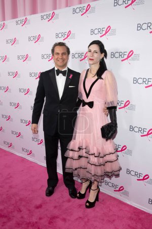 Photo for Breast Cancer Research Foundation Hot Pink Party. May 14, 2024, New York, New York, USA: (L-R) Harry Kargman and Jill Kargman attend the Breast Cancer Research Foundation Hot Pink Party at The Glasshouse on May 14, 2024 in New York City. - Royalty Free Image
