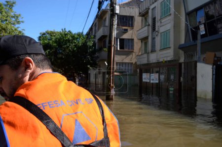 Foto de Porto Alegre (RS), Brazil 05/16/2024  Record of damage caused by flooding in the region of the Historic Center and 4th District in the city of Porto Alegre, this Thursday (15). - Imagen libre de derechos