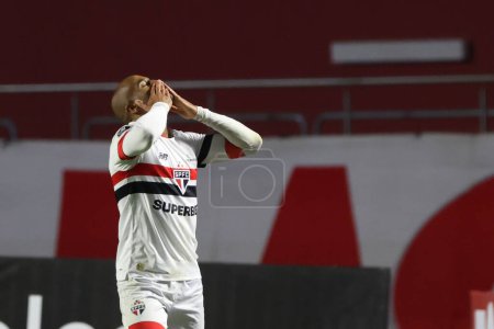 Photo for Sao Paulo (SP), Brazil 05/29/2024 - Group stage of the Copa Libertadores de America, held at the Morumbis stadium, on the evening of this Wednesday, May 29, 2024. - Royalty Free Image