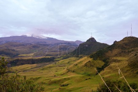 Schneegipfel des Vulkans Ruiz: Natürlicher Charme der Kaffeeregion