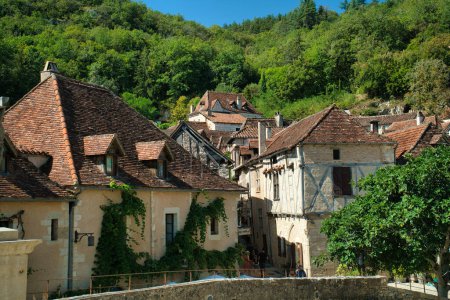 Saint-Cirq-Lapopie one of the most beautiful medieval villages in France, time does not pass in these places