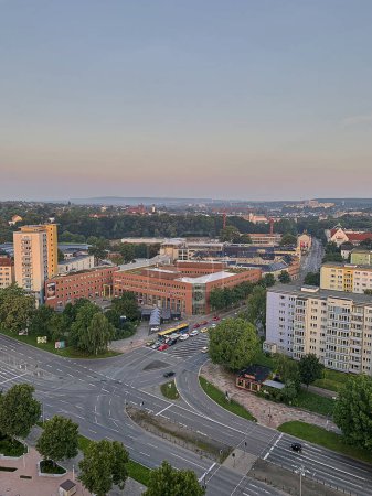 Téléchargez les photos : Chemnitz, Allemagne - 09 08 2021 : Paysage urbain de Chemnitz, anciennement connu sous le nom de Karl Marx Stadt à l'époque du froid était et rideau de fer. - en image libre de droit