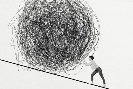 collage de fotos 3d compuesto creativo de chica agotada estresada asombrada empujando hasta doodle bola aislada sobre fondo de color blanco.