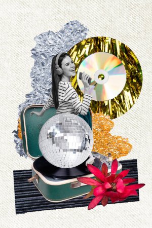 collage de fotos compuesto de señora joven usar auriculares cantar canción fiesta vintage grabadora de vinilo vívido brillo fondo cd disco disco bola.