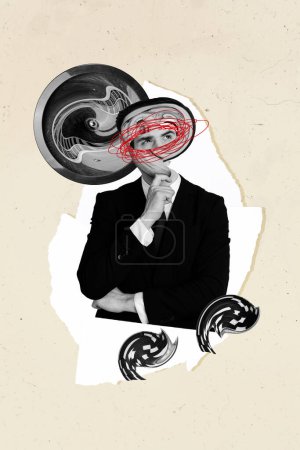 Vertikale kreative Magazin Collage von jungen verwirrten Geschäftsmann denken neue Konzept Idee Plan Förderung Hypnose Halluzination isoliert auf Malgrund.