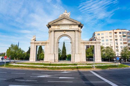 Puerta de San Vicente, entrée sud de la capitale espagnole, Madrid
