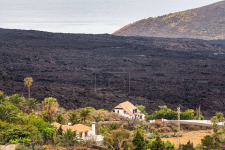 Lavazunge des Vulkans Cumbre Vieja, der bei seinem letzten Ausbruch zahlreiche Häuser unter sich begrub, La Palma, Kanarische Inseln
