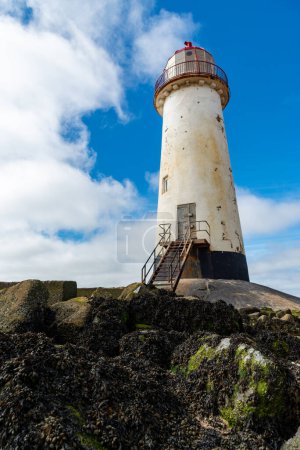 Téléchargez les photos : Lighthouse in Talacre beach, England 2022. - en image libre de droit
