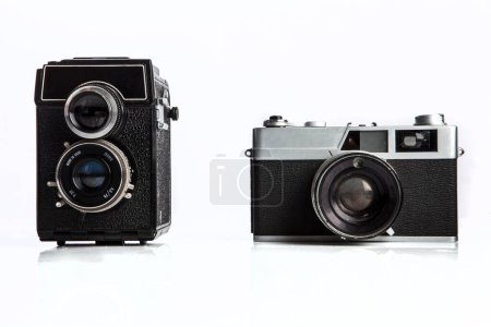 Foto de Vintage cámara de fotos de película aislada en blanco - Imagen libre de derechos