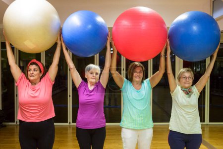 Photo for Group of senior women in gym - Royalty Free Image