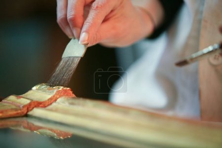 Foto de El proceso de cortar la carne. Carne. - Imagen libre de derechos