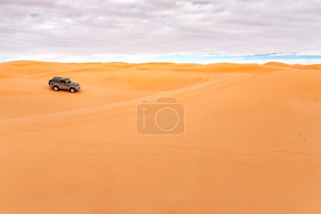Foto de Excursión con un vehículo todoterreno en el desierto marroquí - Imagen libre de derechos