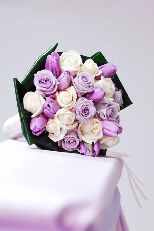 Téléchargez les photos : Bouquet de mariage de belles roses - en image libre de droit