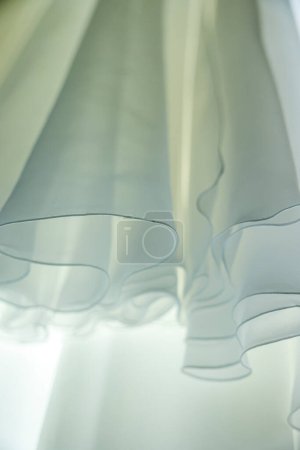 Foto de Cortinas blancas, ventana y luz solar - Imagen libre de derechos