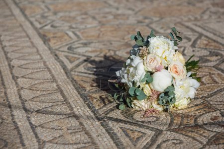 Foto de Ramo de boda en azulejos decorativos - Imagen libre de derechos