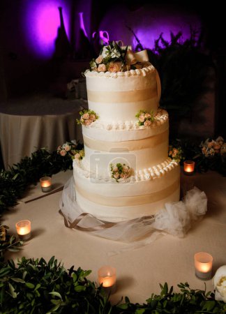 Photo for Wedding cake with flowers - Royalty Free Image