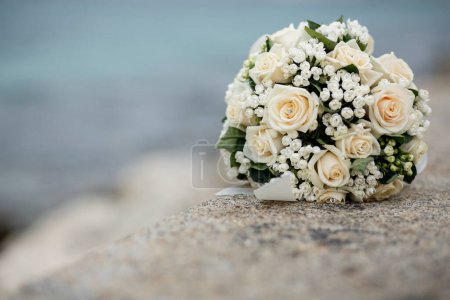 Téléchargez les photos : Bouquet de mariage sur la plage
. - en image libre de droit