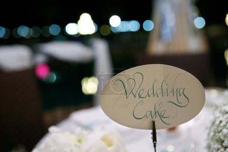Téléchargez les photos : Mariage gâteau signe fermer - en image libre de droit
