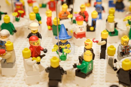 Téléchargez les photos : Gros plan de la variété des figures lego - en image libre de droit