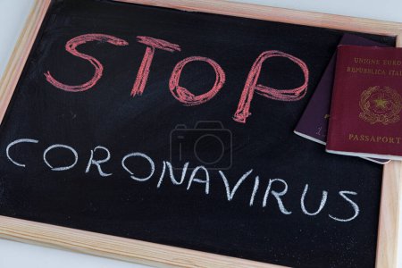 Téléchargez les photos : Coronavirus covid 19, arrêter la pandémie de coronavirus. - en image libre de droit