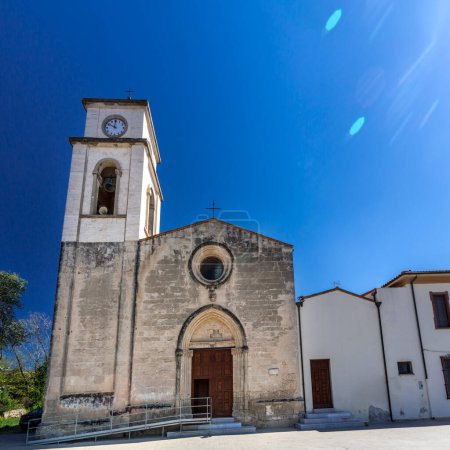 Foto de Antigua iglesia mediterránea en Cerdeña, Italia, Europa - Imagen libre de derechos