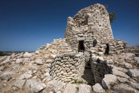 Téléchargez les photos : Les ruines d'une forteresse dans l'ancienne ville - en image libre de droit