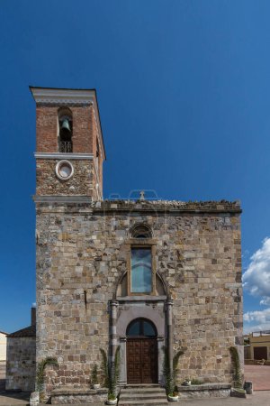 Téléchargez les photos : Eglise Notre-Dame de Pilar et Hôtel de Ville de Villamassargia, Sardaigne - en image libre de droit