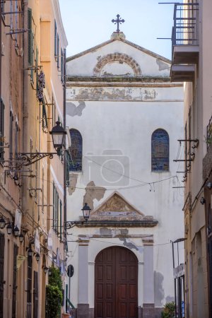 Téléchargez les photos : Centre historique d'Alghero Paysage urbain - en image libre de droit