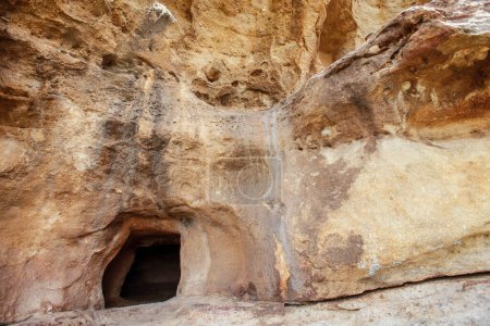 Foto de Cueva de la vieja ciudad de seadosk - Imagen libre de derechos