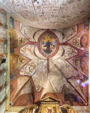 Foto de El interior de la catedral en la ciudad de jerusalem, israel - Imagen libre de derechos