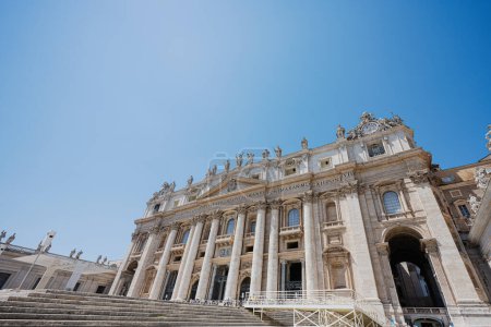 Foto de Vista de la Basílica de San Pedro en Roma, Vaticano, Italia - Imagen libre de derechos