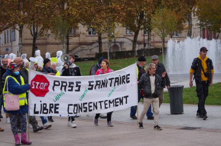 Photo for Albi, France - Nov. 2020 - demonstrators opposing Covid-19 vaccine mandate and restrictive measures - Royalty Free Image